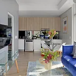 Sophia - Sunny Corner Apt, 180° Ocean, City & Mountain Views