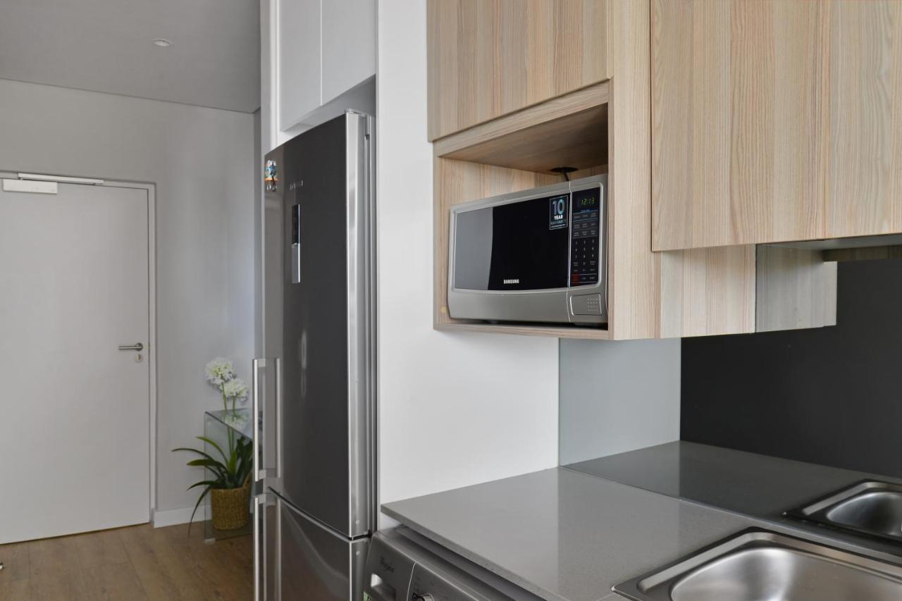 Appartement Sophia - Sunny Corner Apt, 180° Ocean, & Mountain Views *